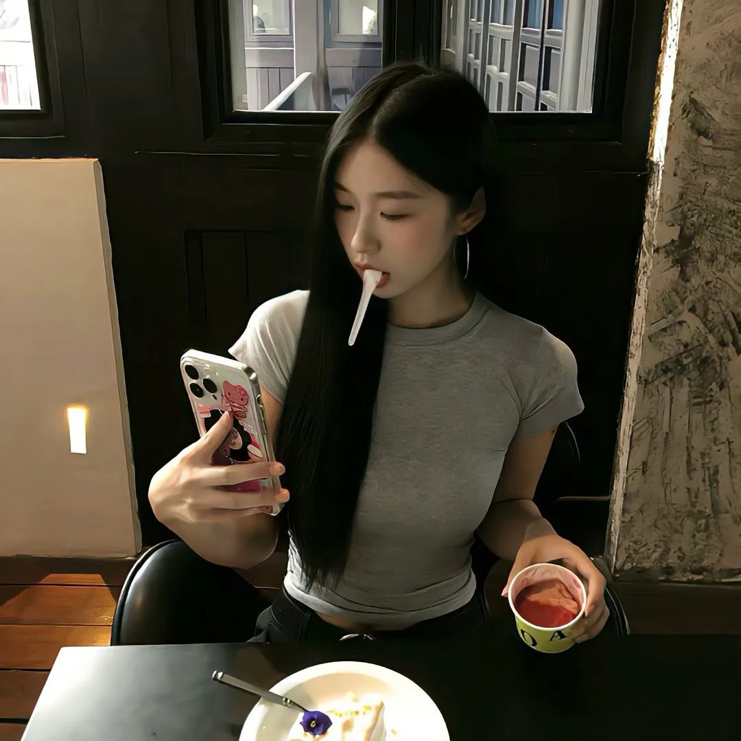 我配不上她